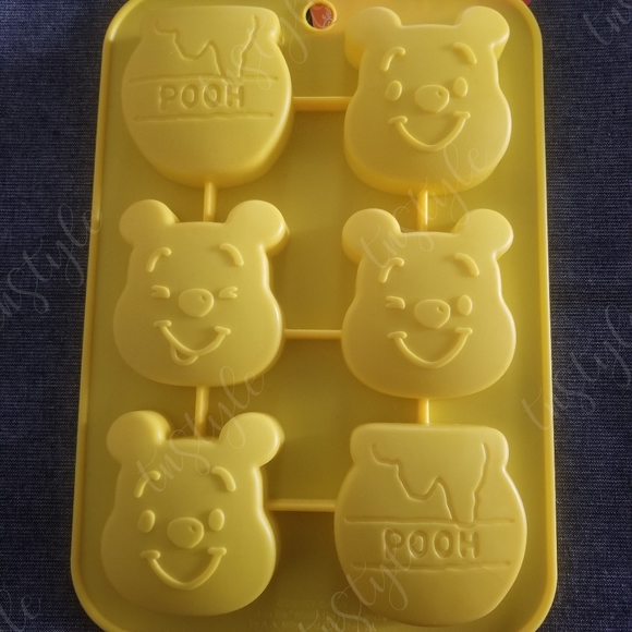 ⭐️ONLY SET⭐️ Winnie the Pooh Baking Bundle - Picture 4 of 7